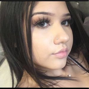 Meet your Posher, Jannette